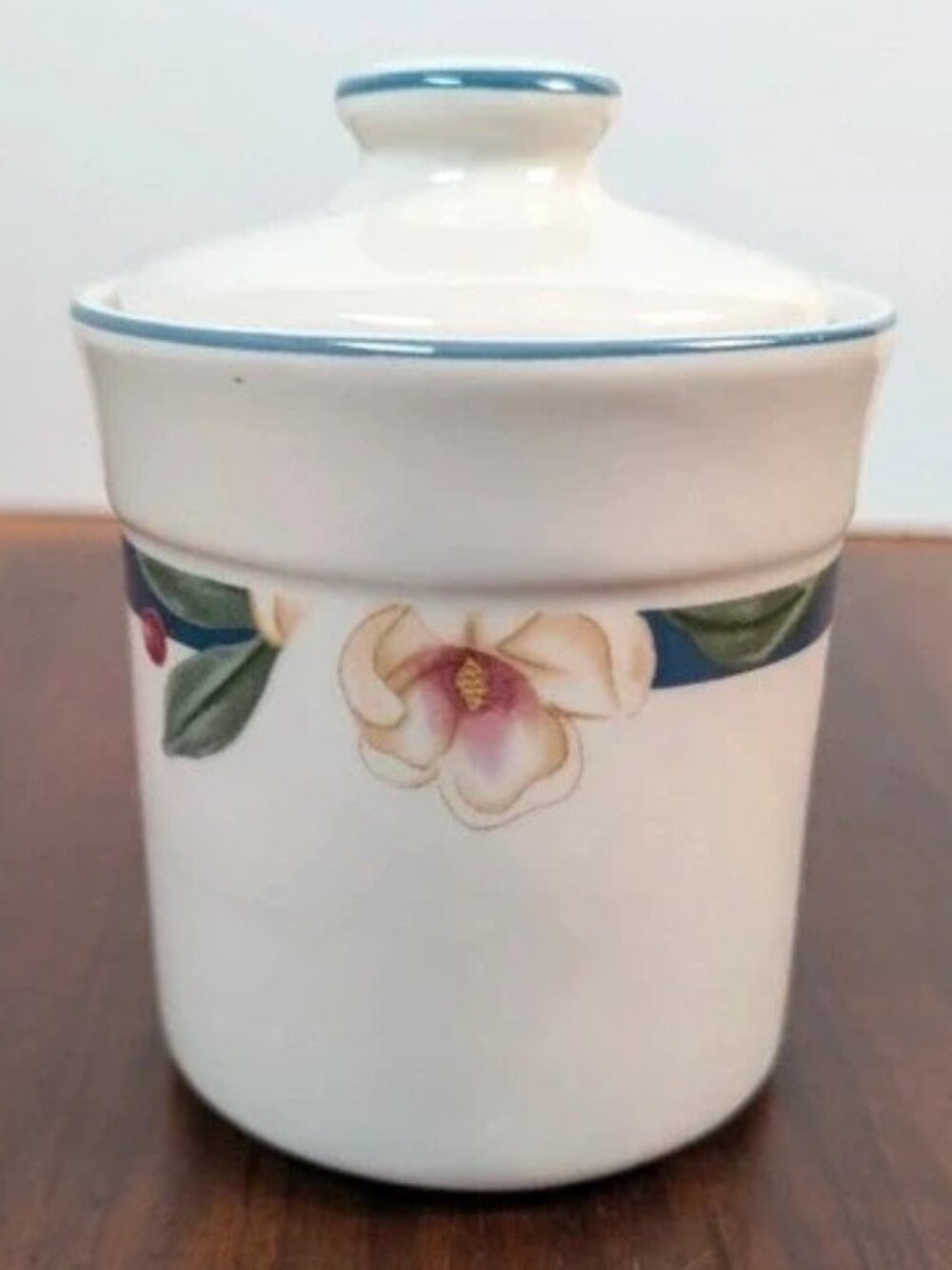 Citation Savannah Grove Vintage Floral Stoneware Small Canister with Lid
